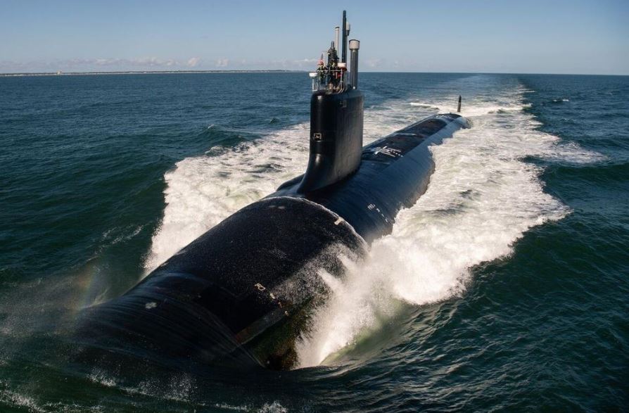 Mỹ đuối sức trong cuộc đua sản xuất tàu ngầm