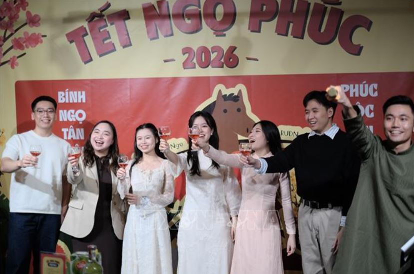 Xuân Bính Ngọ 2026: Gói trọn tình quê trong ‘Tết Ngọ Phúc’ tại Nga