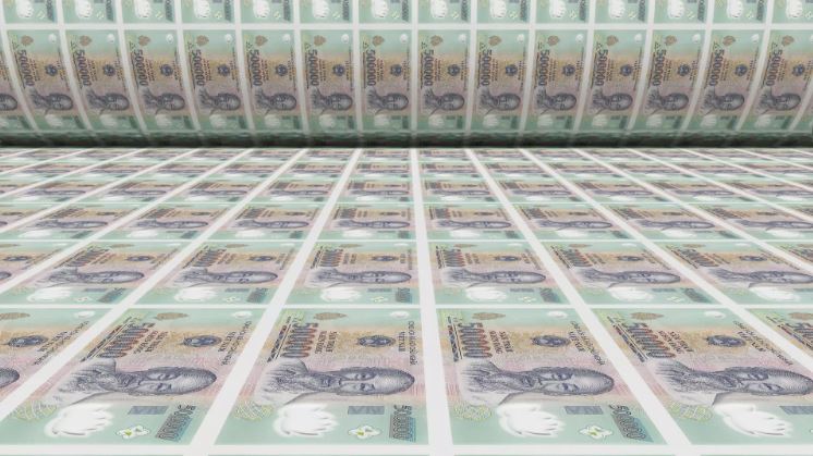 Việt Nam nhập siêu hơn 20 tỷ USD, tiền Đồng đang mạnh hơn đô la Mỹ