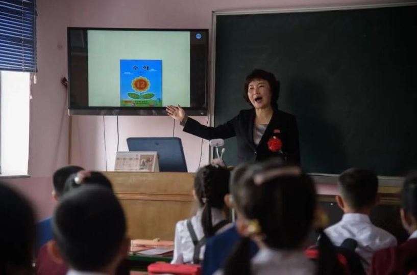 Triều Tiên đưa tiếng Nga vào danh sách môn học bắt buộc từ tiểu học