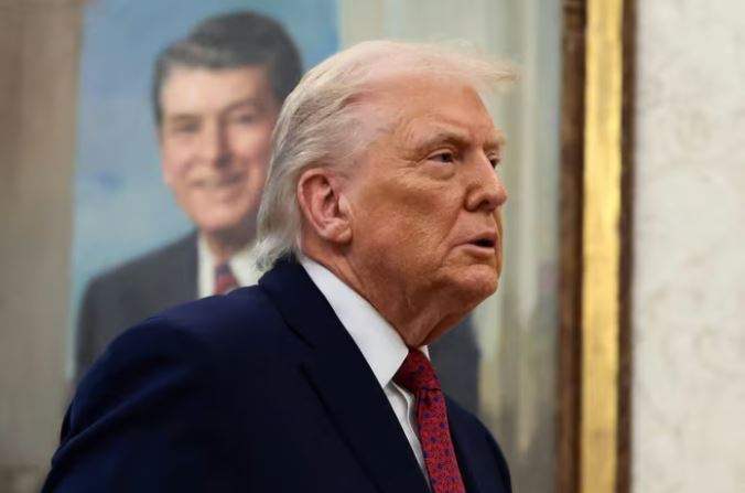 Ông Trump 'cầu cứu' ông Tập