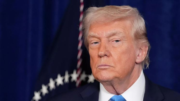 Ông Trump cáo buộc Ukraina phạm “tội nghiêm trọng”