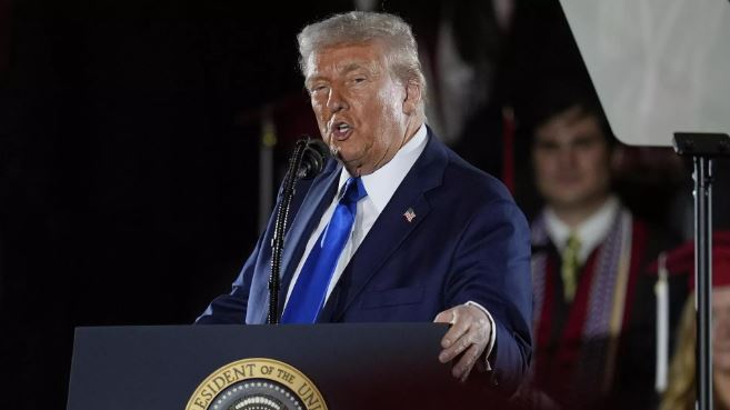 Tổng thống Mỹ Trump: Trừng phạt Trung Quốc có thể chấm dứt xung đột tại Ukraina