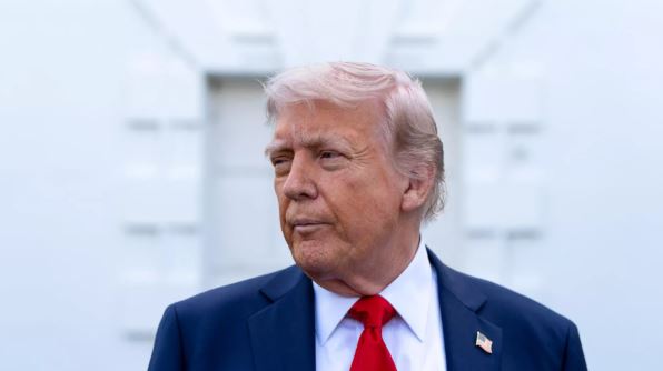 Tổng thống Trump chấm dứt các chương trình 