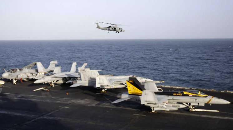 Ý kiến chuyên gia: Việc đóng cửa eo biển Hormuz có thể gây ra sự sụp đổ của hệ thống USD