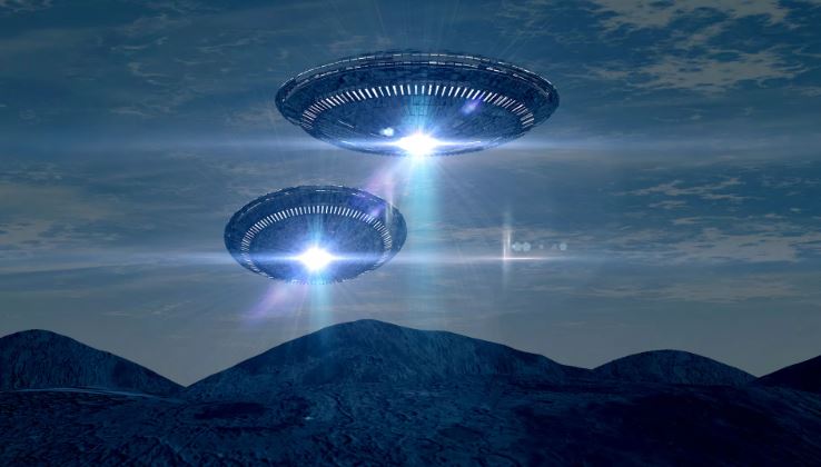 Lầu Năm Góc cho phép nhân viên tiết lộ thông tin mật về UFO