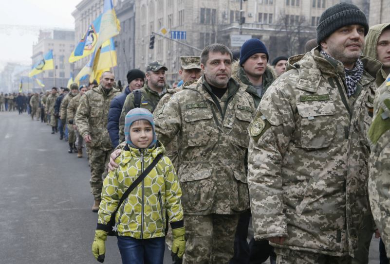 EU xem xét loại nam giới Ukraine từ 23 đến 60 tuổi khỏi diện hưởng quy chế bảo vệ tạm thời