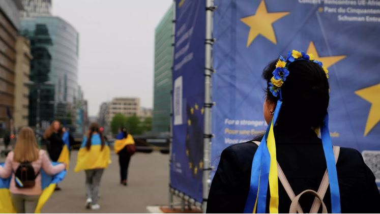 Dư luận Đức: Châu Âu từ lâu đã là một bên tham gia xung đột Ukraina