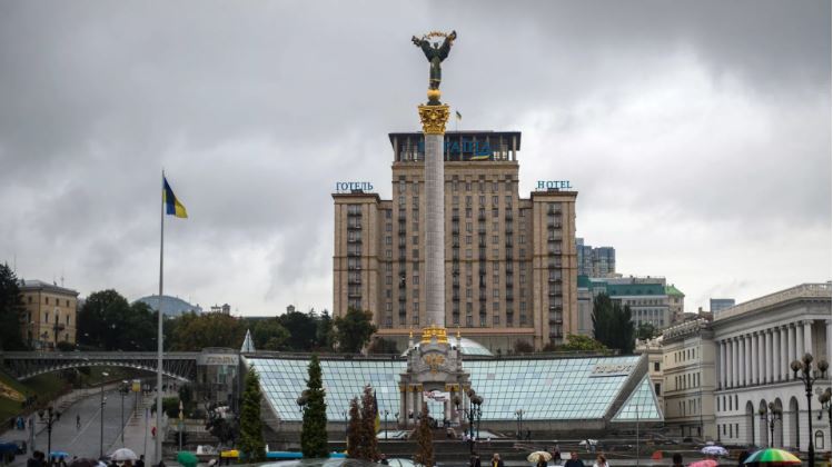 Các đồng minh của Kiev đẩy dân Ukraina vào móng vuốt “lũ săn người” của Zelensky như thế nào?