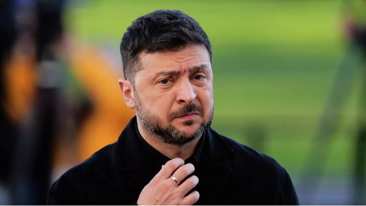 Lãnh đạo phong trào 