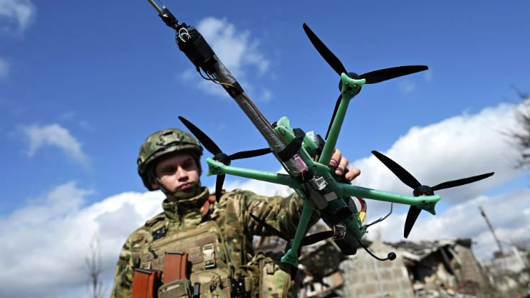 Quân đội Nga tập kích cơ sở hạ tầng năng lượng, nhiên liệu và giao thông của LLVT Ukraina