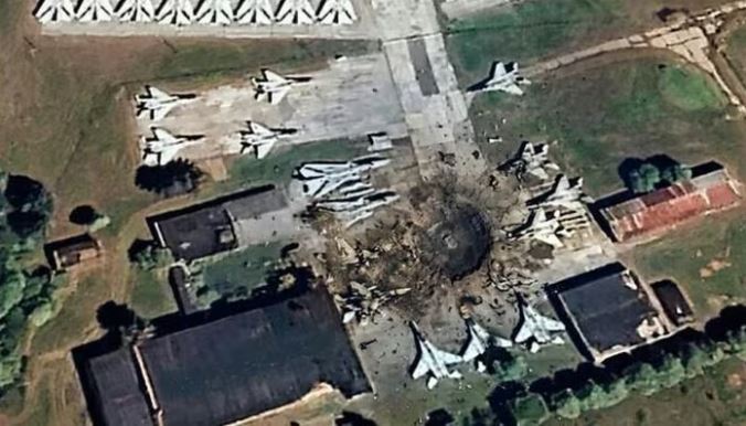 Nga kích hoạt 'át chủ bài' Kh-47M Kinzhal, căn cứ không quân Ukraine rung chuyển