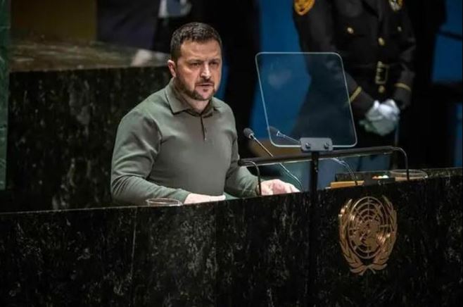 Tổng thống Ukraine 'sẵn sàng' từ chức, máy bay NATO tấn công nhà dân ở Ba Lan