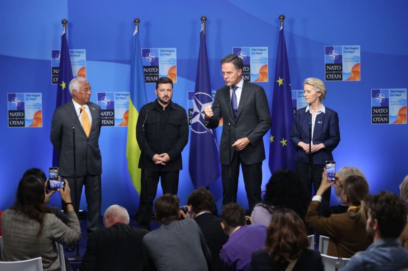 Xung đột Nga - Ukraine và phép thử chi phí với phương Tây