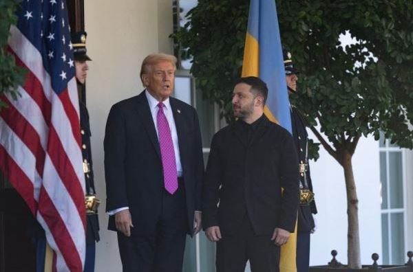 Ông Zelensky gặp Tổng thống Trump, nhưng không đạt thỏa thuận về Tomahawk