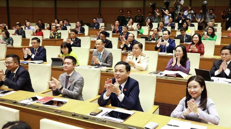 Việt Nam đánh giá cán bộ hằng quý, không hoàn thành 2 quý liên tiếp sẽ bị thay thế