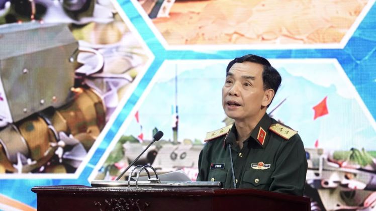 Tướng Việt Nam cảnh báo về “thung lũng chết” và “bẫy công nghệ” quân sự