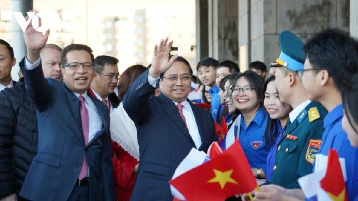 Thủ tướng Phạm Minh Chính gặp gỡ cộng đồng người Việt Nam tại Liên bang Nga