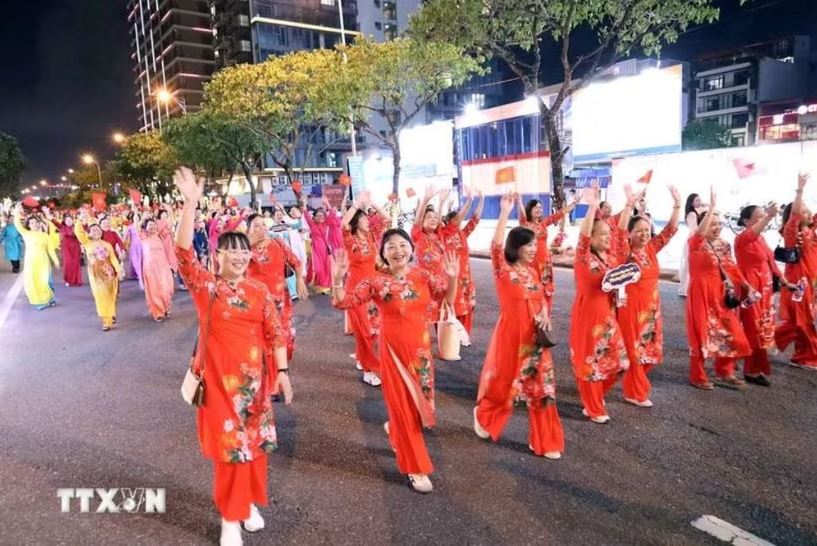 Lan tỏa vẻ đẹp và sức sáng tạo của phụ nữ Việt Nam