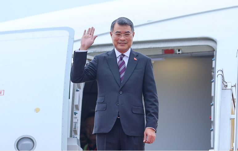 Thủ tướng Lê Minh Hưng lên đường dự Hội nghị Cấp cao kỷ niệm 35 năm quan hệ ASEAN-Nga