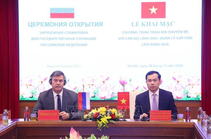 Chương trình trao đổi chuyên đề với công chức cao cấp Liên bang Nga