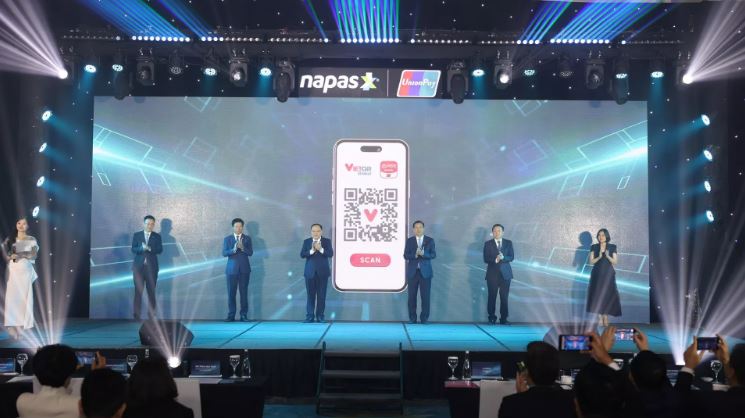 Việt Nam-Trung Quốc dùng đồng nội tệ thanh toán qua mã QR