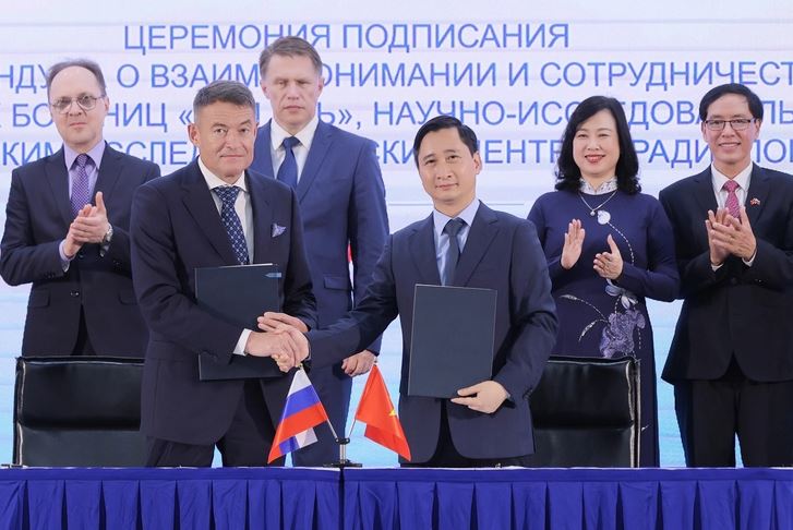 BVĐK Tâm Anh hợp tác Trung tâm ung thư hàng đầu của Nga về công nghệ mới chẩn đoán, điều trị ung thư