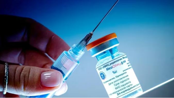 Nga thử nghiệm vaccine ung thư cá thể hóa đầu tiên, nhắm thẳng tế bào di căn