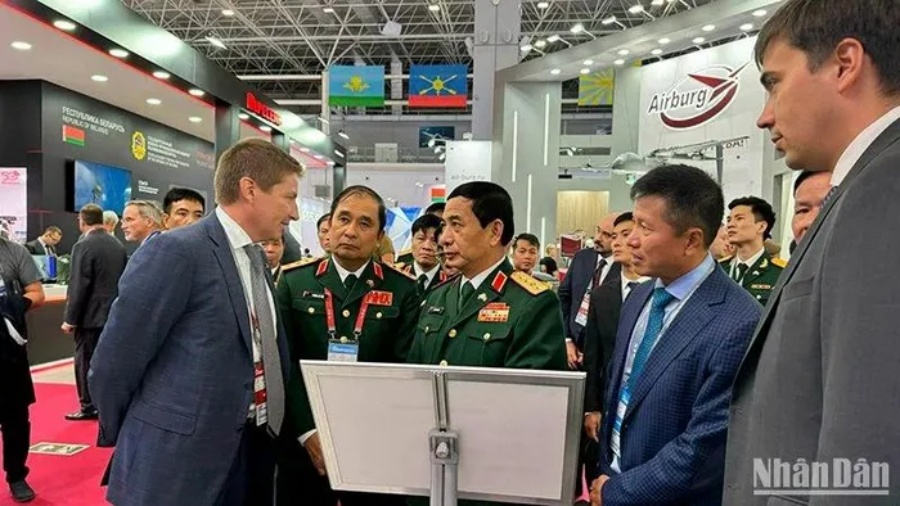 Việt Nam tham dự Diễn đàn Kỹ thuật quân sự quốc tế ARMY-2024 tại Liên bang Nga