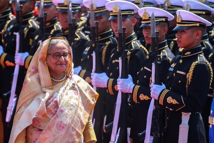 Thông tin bất ngờ về khủng hoảng Bangladesh: Cựu Thủ tướng Sheikh Hasina chưa hề từ chức