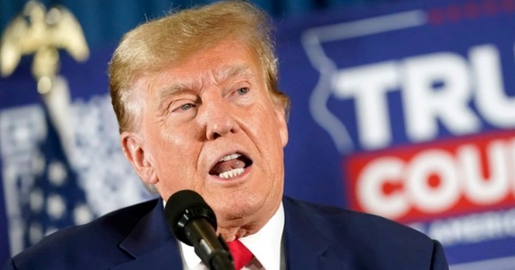 Ông Trump phản ứng mạnh trước khủng hoảng Olympic Paris