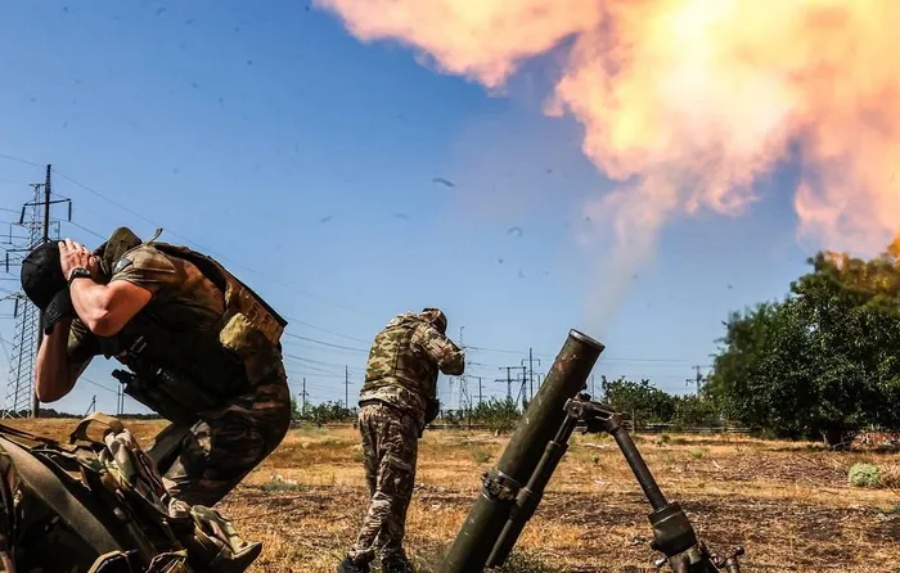Ukraine tấn công Kursk nhưng vẫn không thể đánh lạc hướng Nga khỏi Donbass