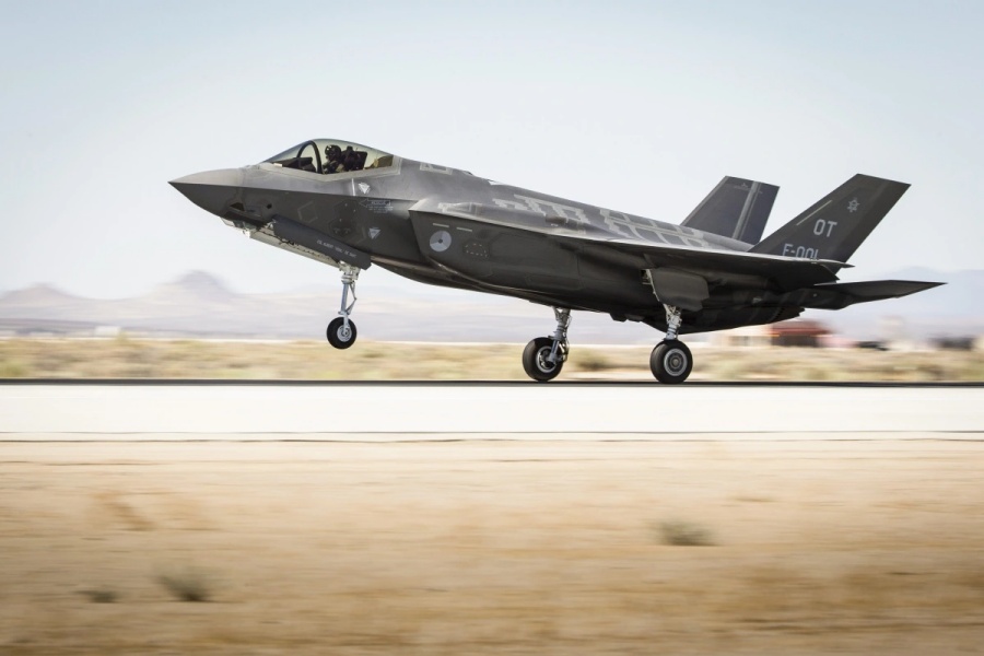 Mỹ trấn an đồng minh sau tin đồn có 'công tắc ẩn' trên F-35