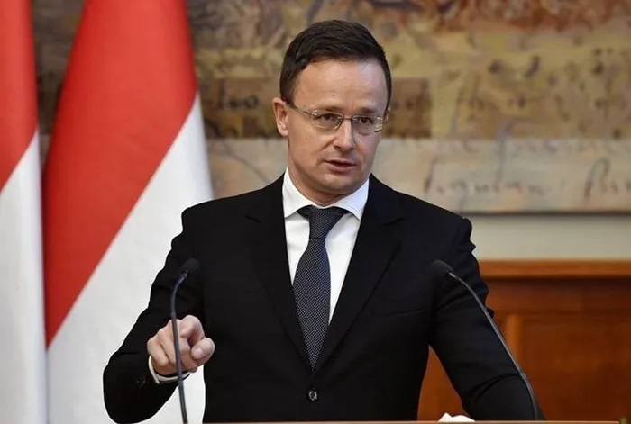 Ukraine khóa van dầu Nga, Hungary cáo buộc chính EU 'dàn dựng'