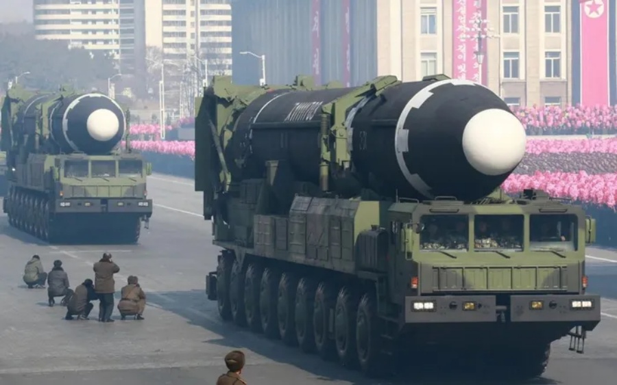 Ông Kim Jong Un yêu cầu Triều Tiên hoàn thiện năng lực hạt nhân