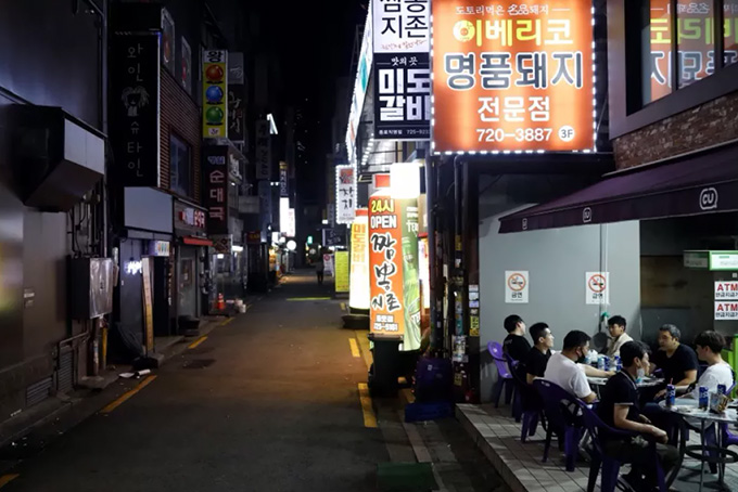 Hàn Quốc tắt đèn toàn thủ đô sau 21h