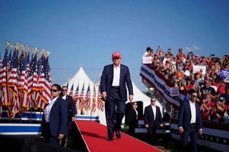 Mật vụ Mỹ khuyên ông Trump dừng vận động tranh cử ngoài trời sau vụ ám sát hụt