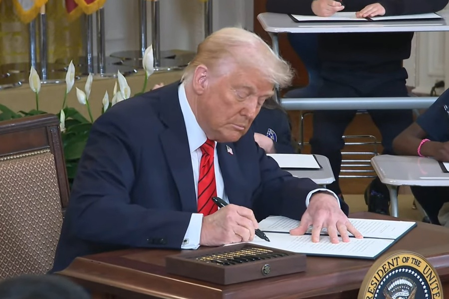 Lãnh đạo phe Dân chủ lên án sắc lệnh giải thể Bộ Giáo dục Mỹ của ông Trump