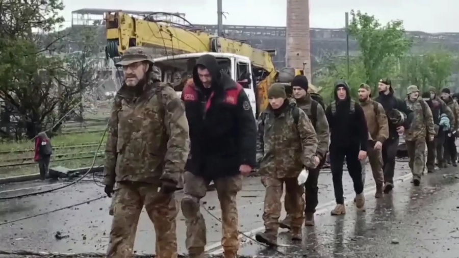 Giáo sư: Người dân Ukraina tấn công các văn phòng quân dịch, muốn Zelensky từ chức