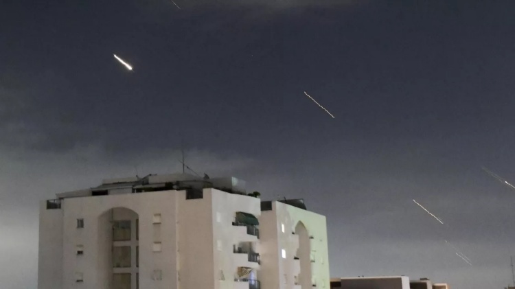 Cuộc tấn công của Israel vào Iran lộc lộ yếu kém của Mỹ trong việc ứng phó với các đe dọa mới