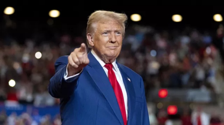 Trump có phát biểu bất ngờ về Nga và Napoleon
