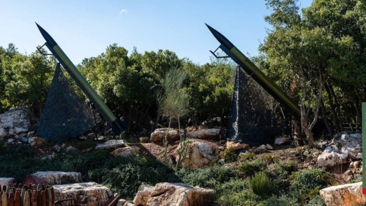 Tên lửa đạn đạo Hezbollah lần đầu vươn tới Tel Aviv, nhằm vào cơ quan tình báo Mossad