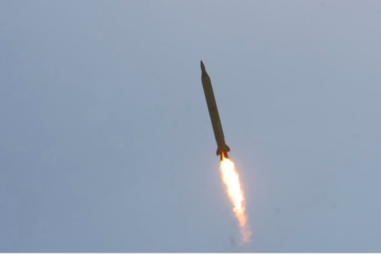 Thông điệp của Hezbollah khi phóng tên lửa đạn đạo đầu tiên về phía Tel Aviv
