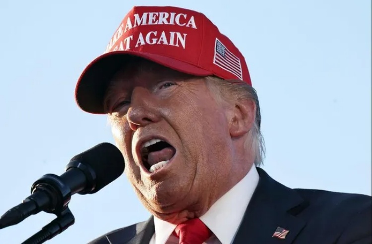 Ông Trump tung ra loạt tuyên bố mạnh mẽ chưa từng có, bà Harris chịu sức ép lớn