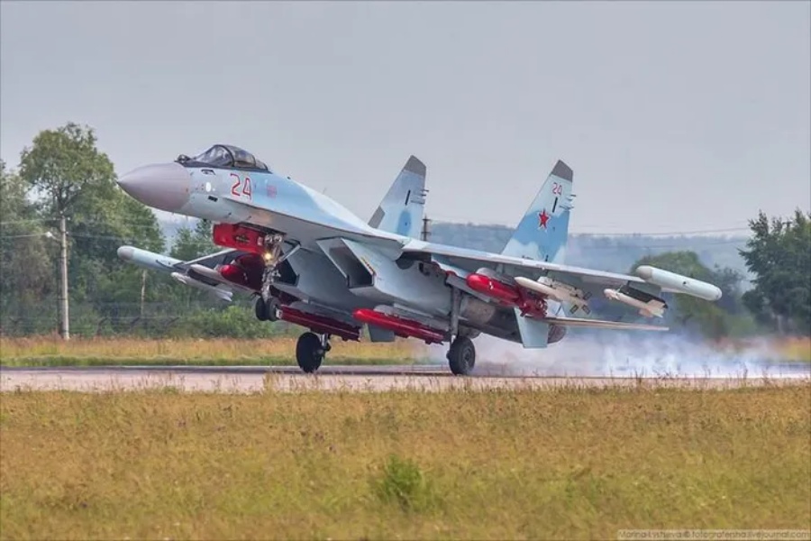Tên lửa Kh-38 đang gây ác mộng cho phòng không Ukraine