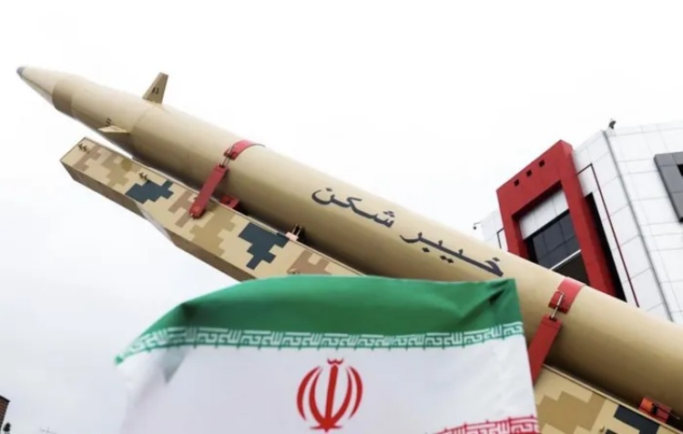Pháp, Anh cảnh báo nguy cơ hạt nhân Iran