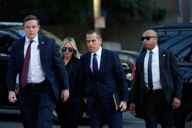 Con trai Tổng thống Mỹ Joe Biden bất ngờ nhận tội trốn thuế