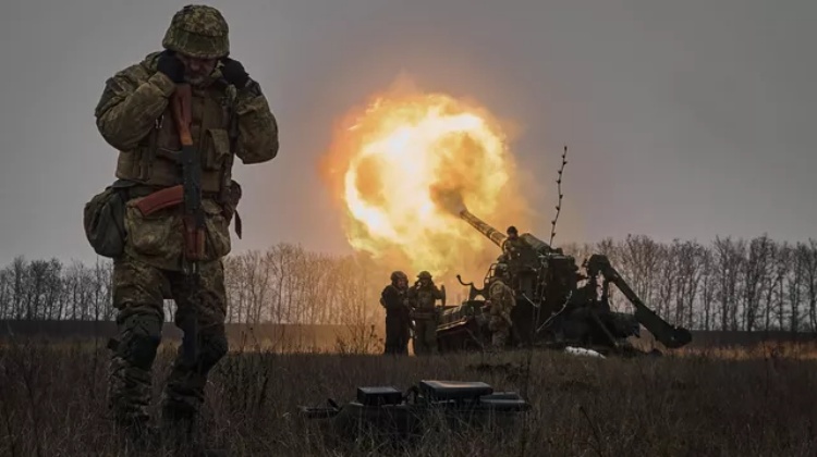 Phương Tây lo ngại hành động của Nga ở Ukraina