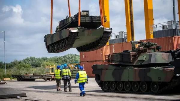 Điều thêm Abrams và cơn cuồng loạn