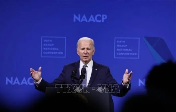 Bầu cử Mỹ: Tổng thống Biden mất dần lợi thế ở hơn 10 bang quan trọng